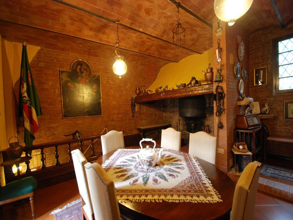 Casa Lazzaro Siena Exterior foto